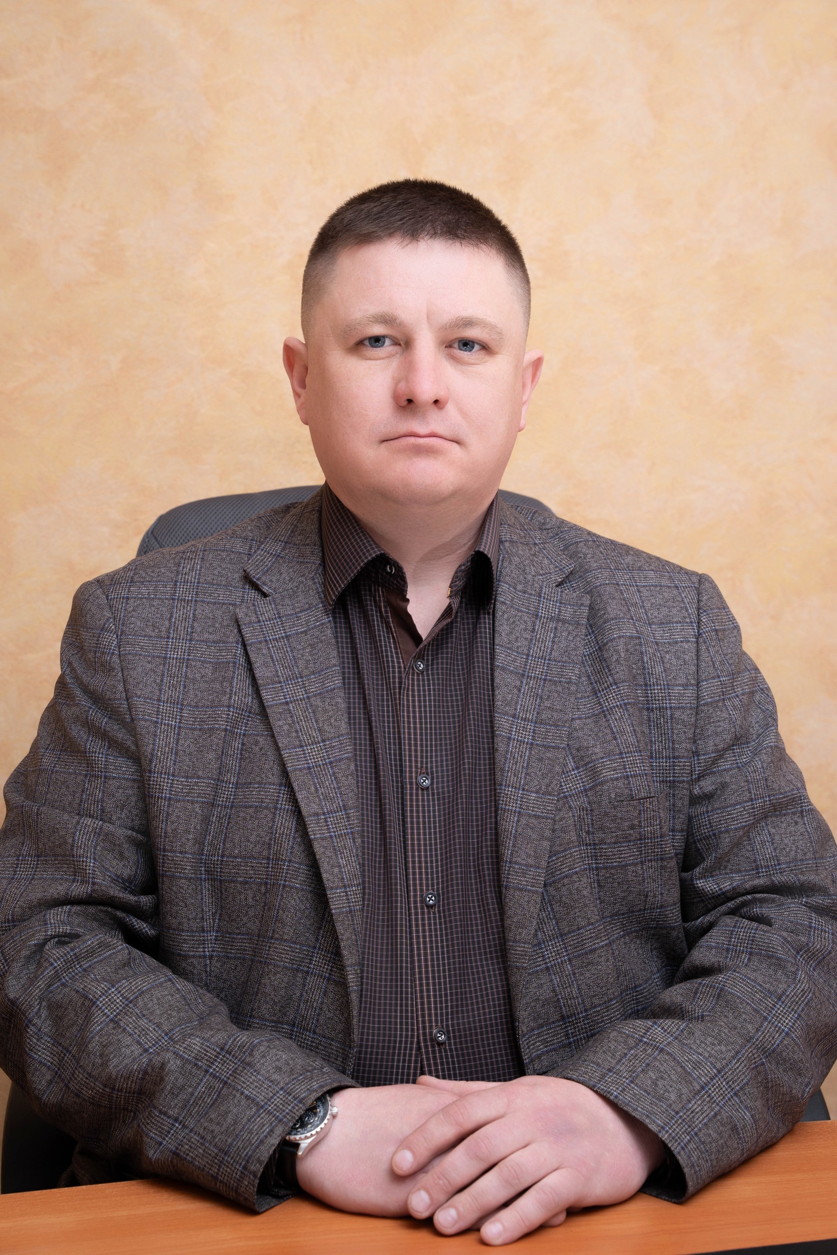 Бугуев Игорь Николаевич.